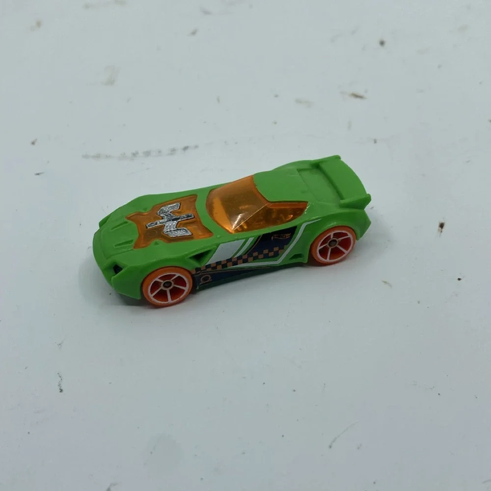 Hot Wheels Nerve Hammer Green Diecast Toy Car
